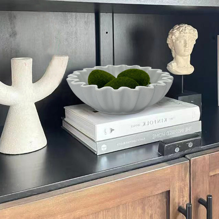 Decorative serving bowl with wave design Bowlift