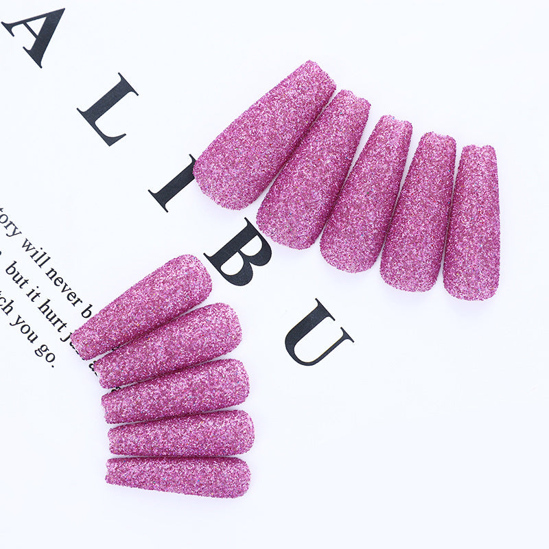 High-quality artificial nails with glitter effects Bowlift