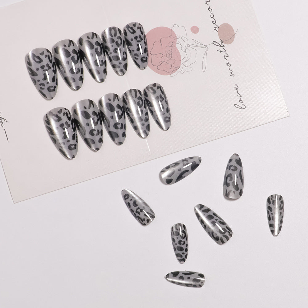 Animal Print Press-On Nail Set Bowlift