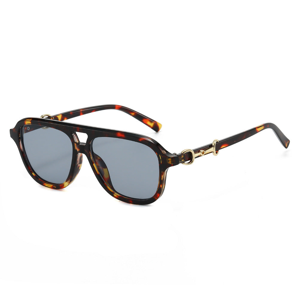 Vintage-Inspired Retro Sunglasses Bowlift