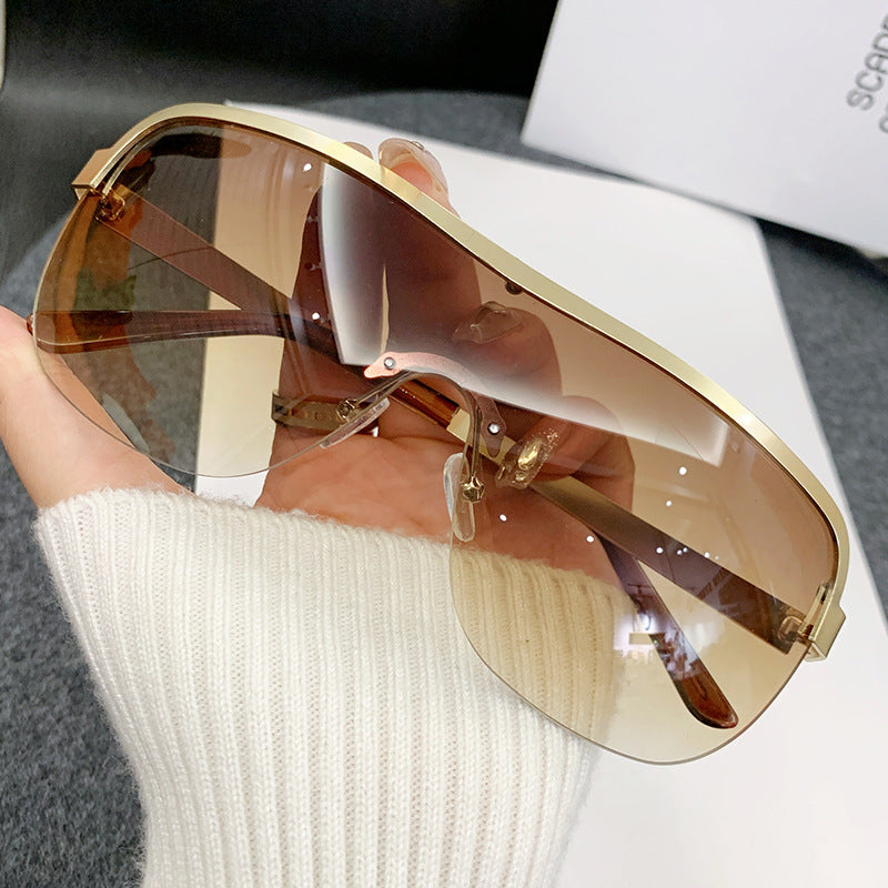 Women futuristic sunglasses with elegant minimalist design Bowlift