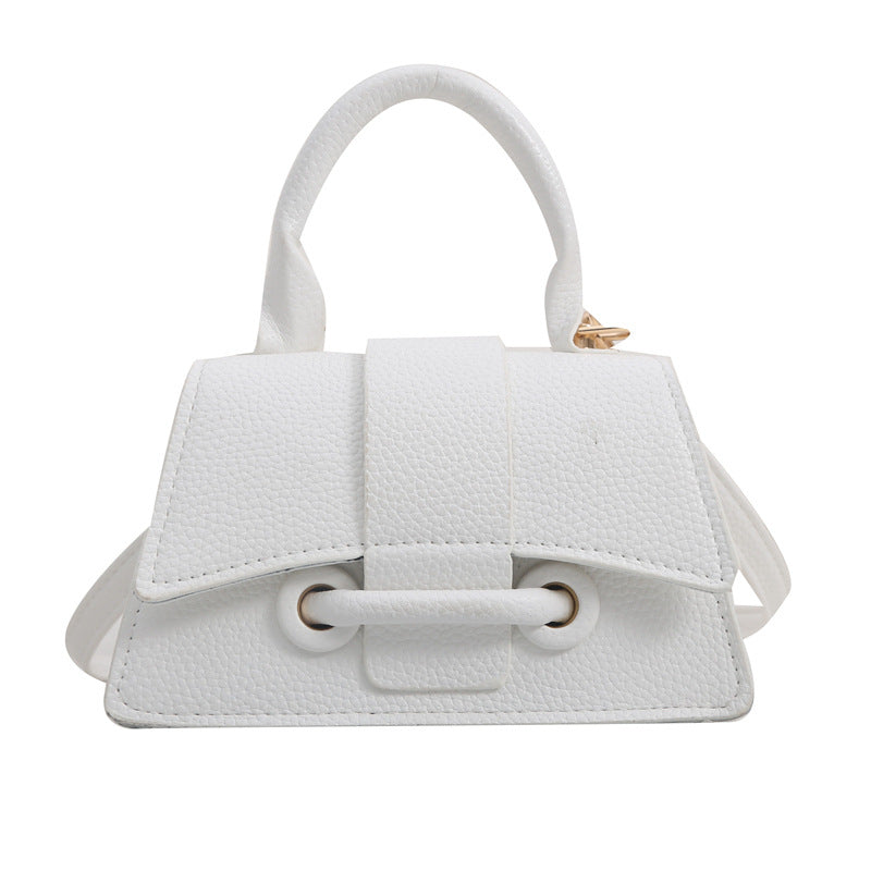 WoLuxurious Textured Leather Shoulder Bag Bowlift