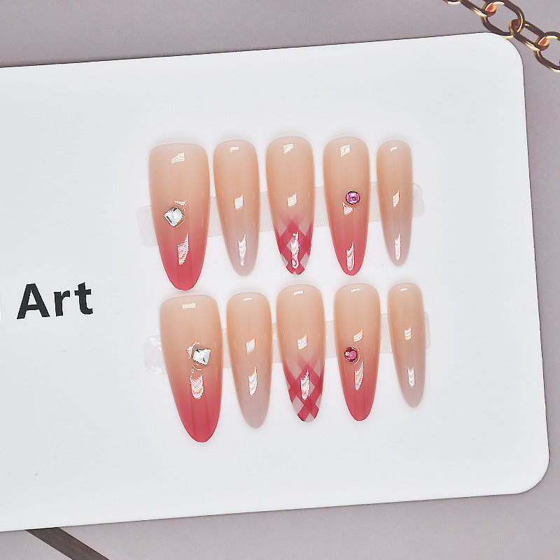 Glamorous Heart-Themed Press-On Nail Set Bowlift