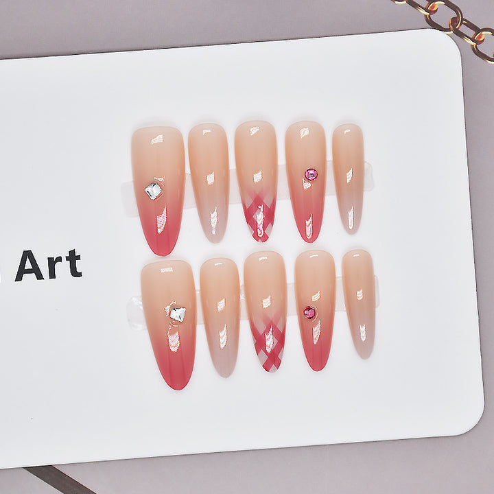 Glamorous Heart-Themed Press-On Nail Set Bowlift