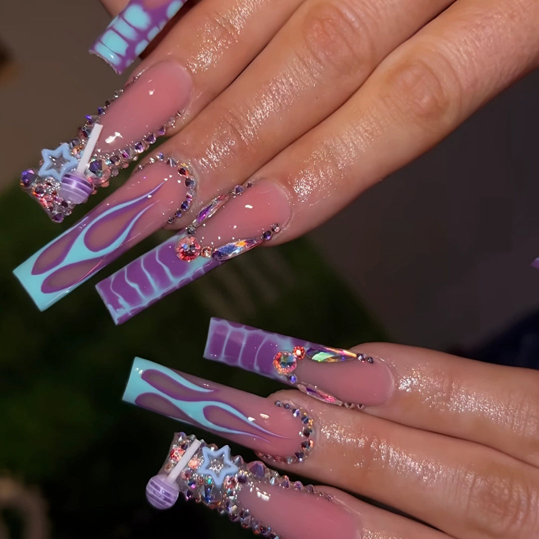 Decorative Long Press-On Nail Extensions Bowlift