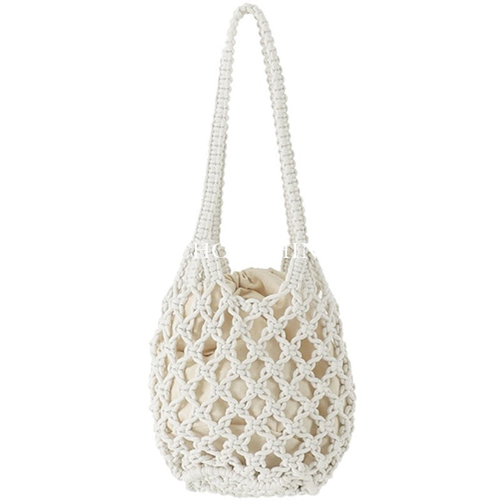 Hand-knotted tote bag with unusual mesh design Bowlift