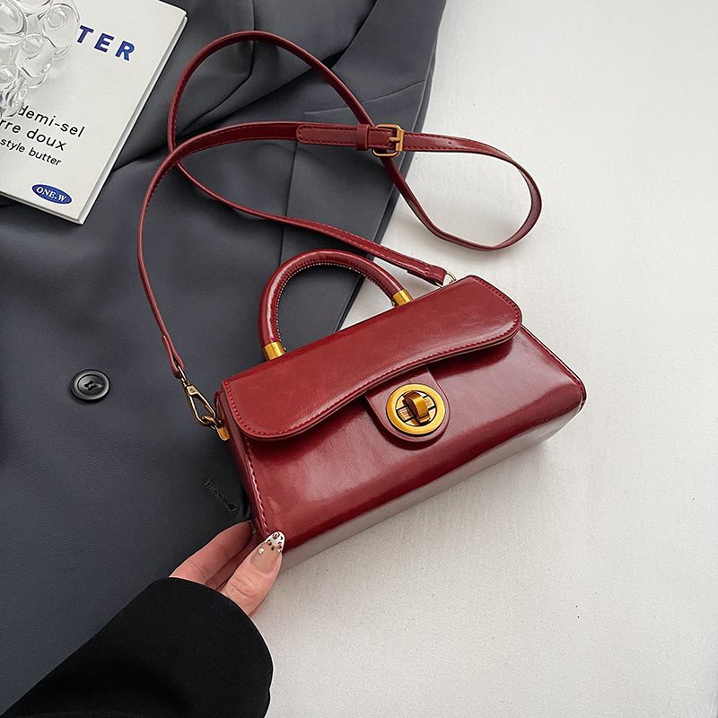 Elegant Structured Satchel Bowlift