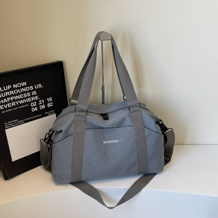 Sporty Weekend Bag With Ergonomic Carrying Options Bowlift