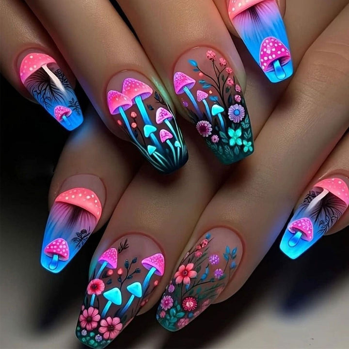 Artful 3D Nail Art Bowlift