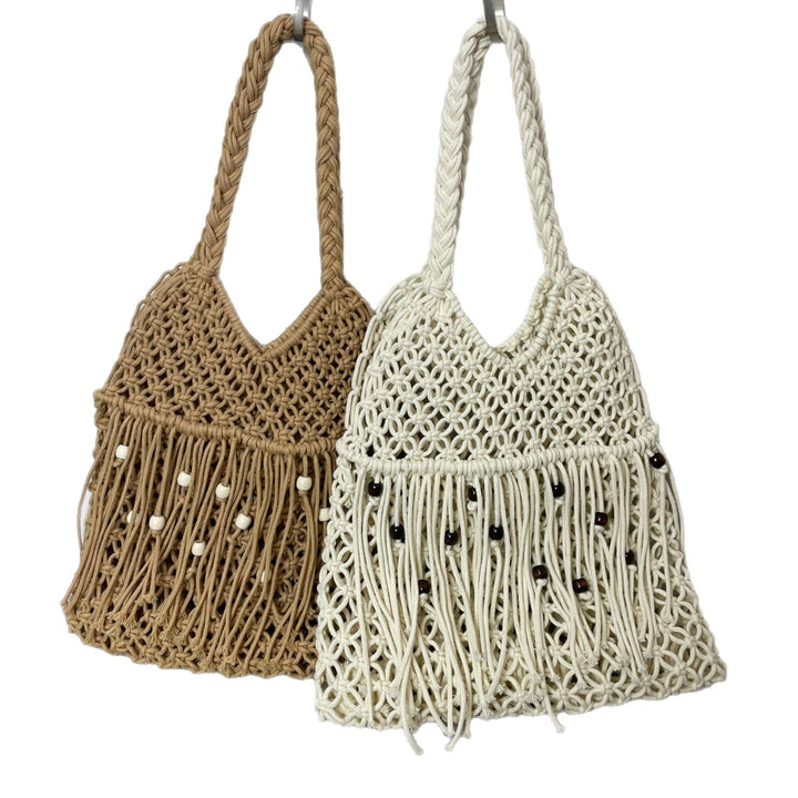 Macramé bag with long fringes and wooden beads Bowlift