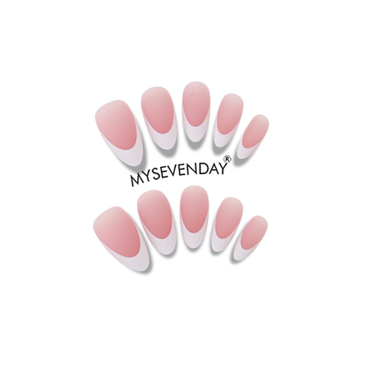 Elegant French Tip Nail Set Bowlift