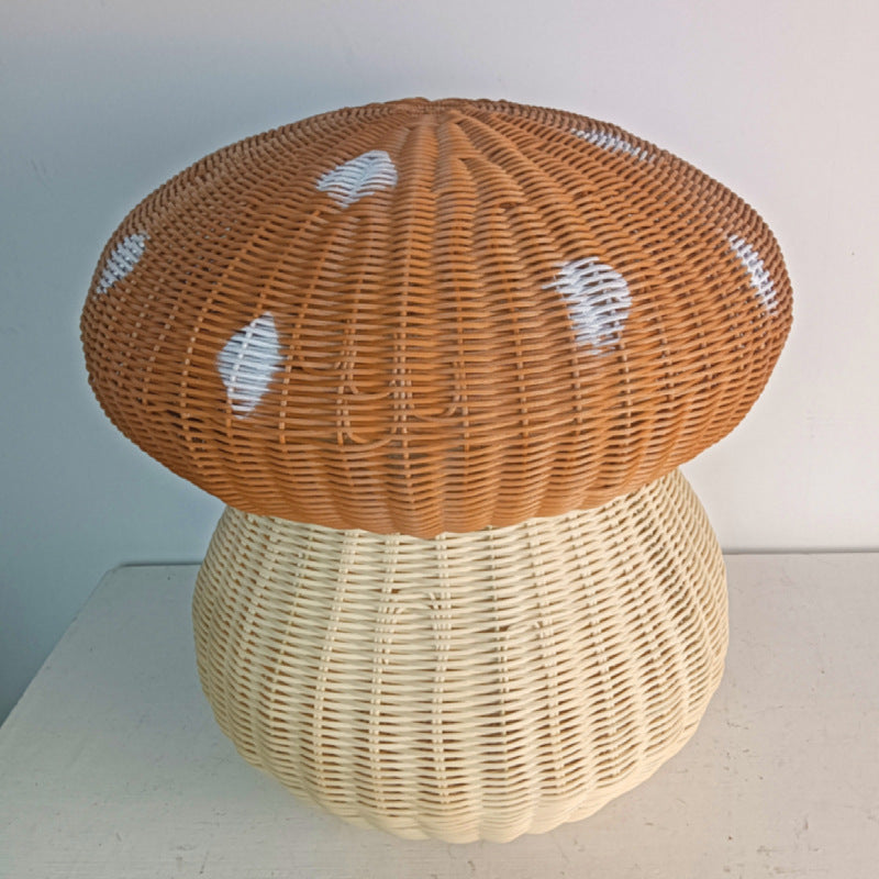 Playful basket in mushroom design Bowlift