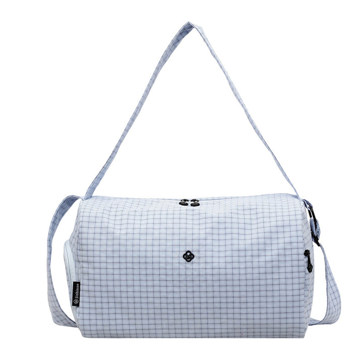Women’s sporty and stylish travel bag Bowlift