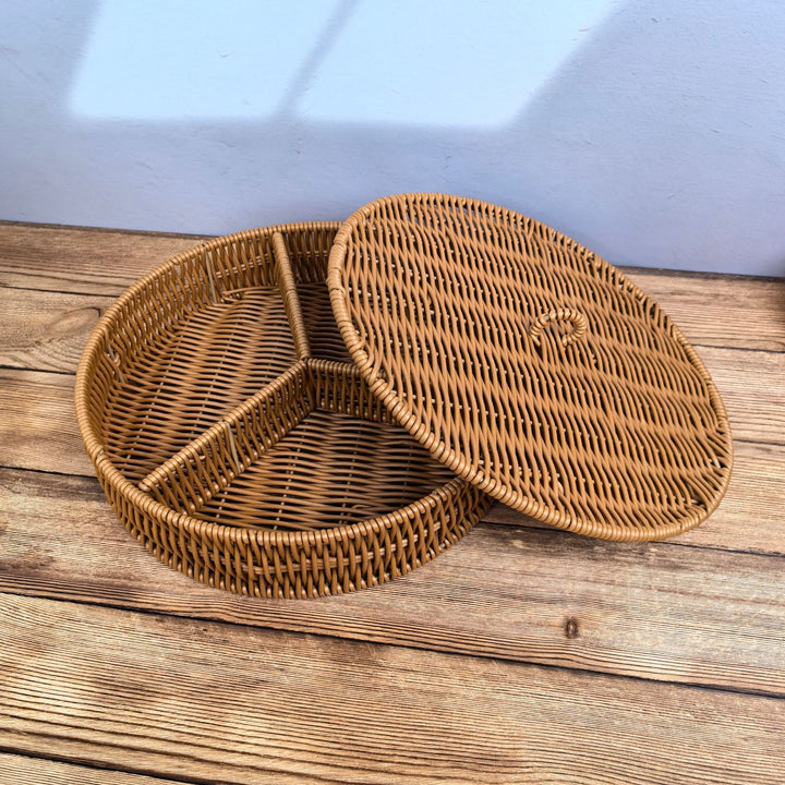Women’s beef serving basket with four compartments Bowlift