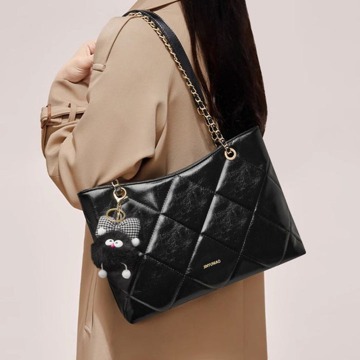 Stylish Quilted Handbag Bowlift