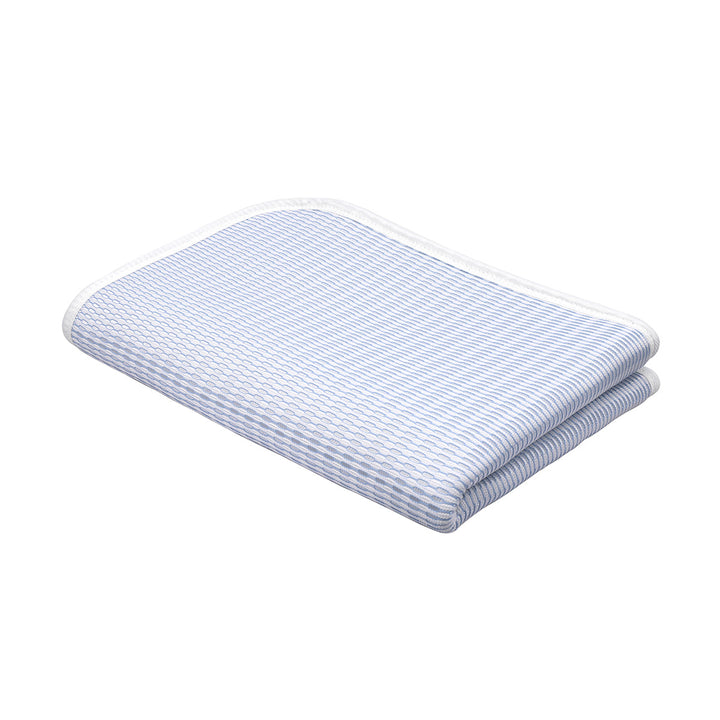 Women Patterned and breathable Bedspread Bowlift