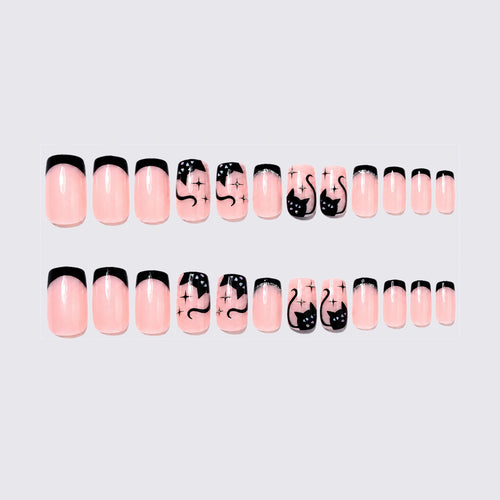 Creative nail set with cat design and glitter details Bowlift