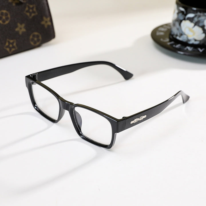 Women's fashionable reading glasses with elegant design Bowlift
