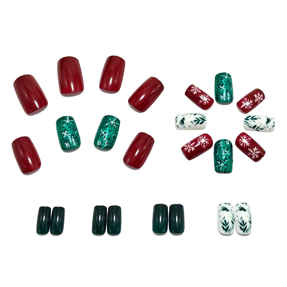 Festive artificial nails with Christmas motifs Bowlift