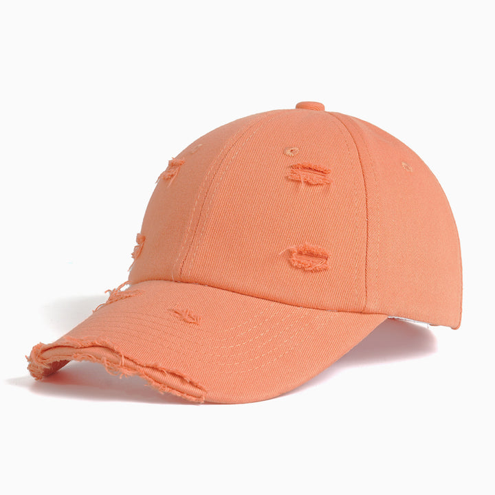 Women's fashionable baseball cap with destroyed look Bowlift