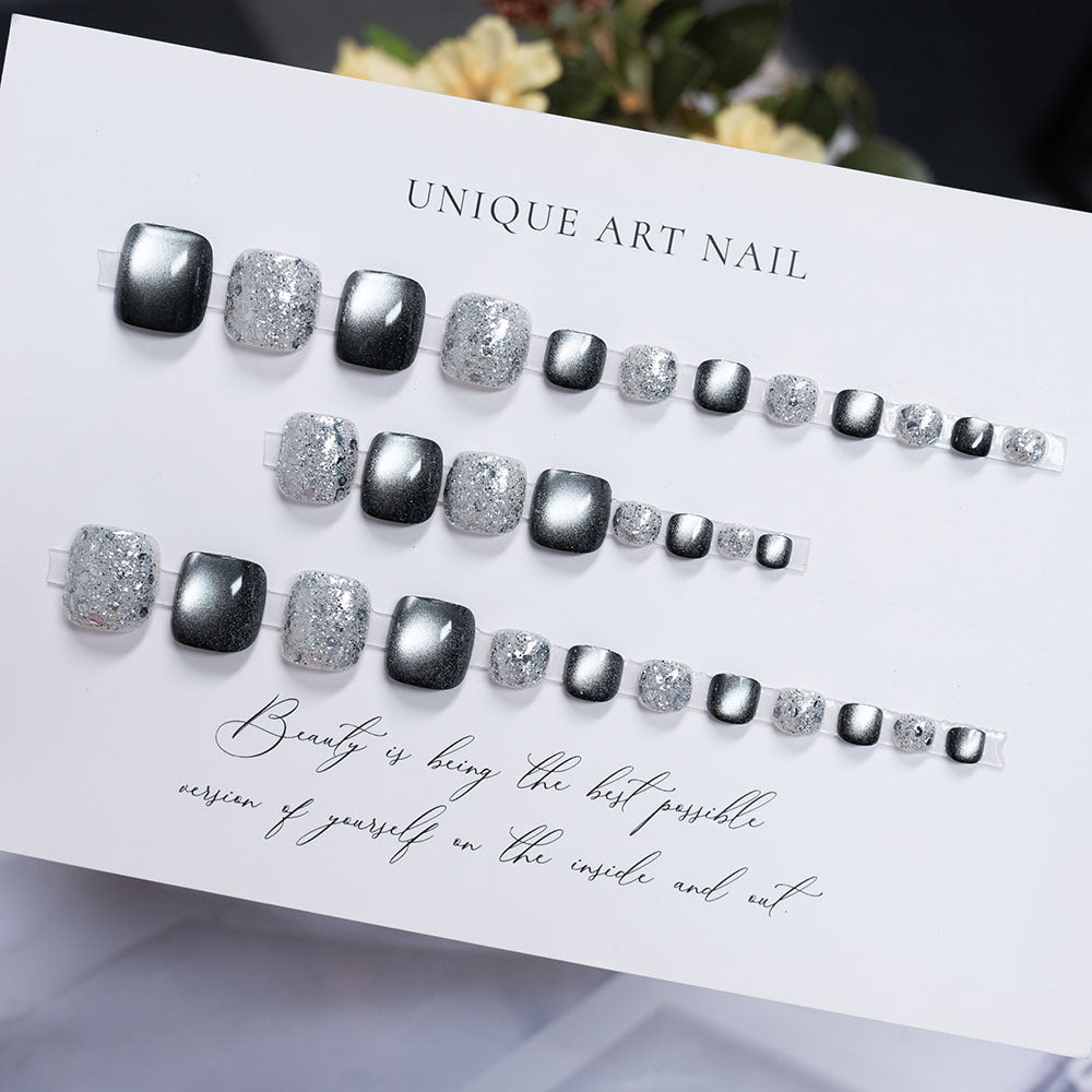 Glamorous Sparkling Toe Nail Art Bowlift