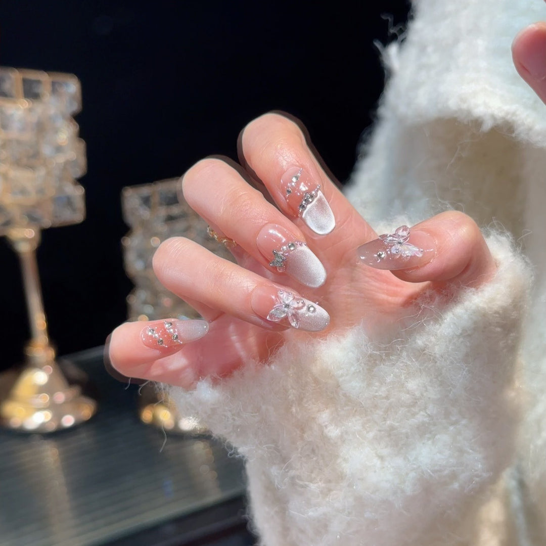 Elegant Decorative Press-On Nail Art Bowlift