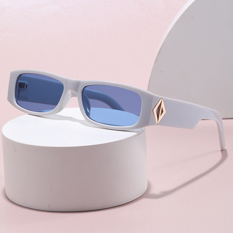 Women's fashionable rectangular sunglasses with stylish metal application Bowlift