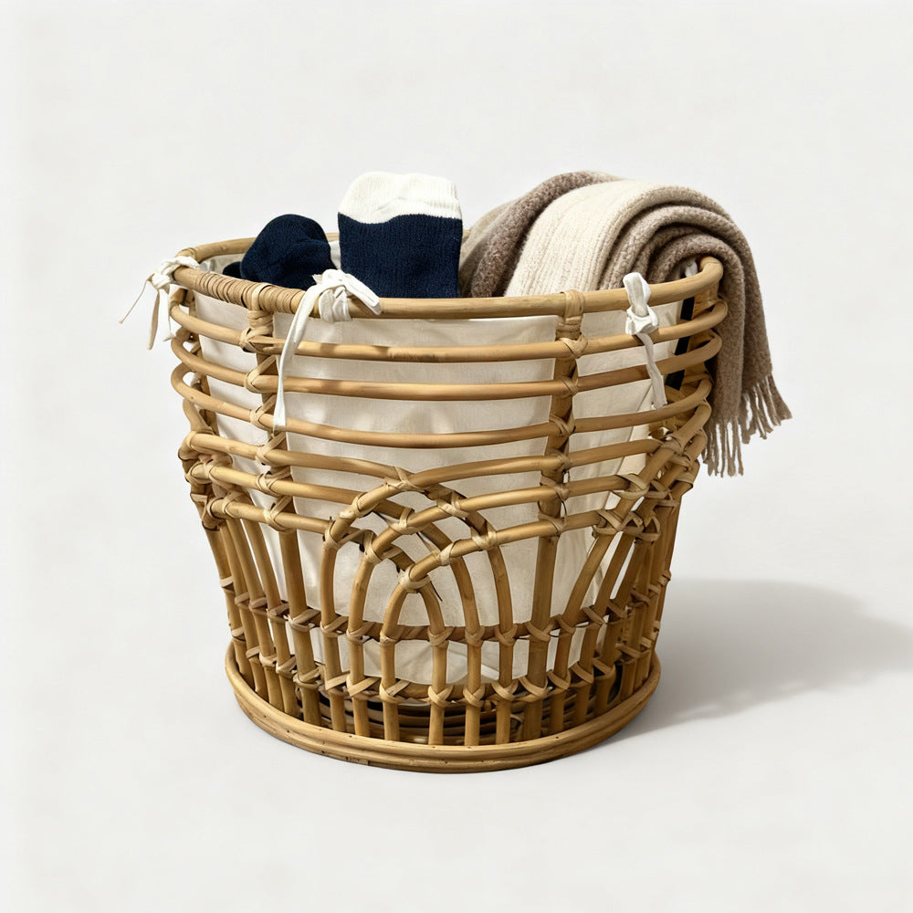 Handcrafted storage basket with fabric insert Bowlift