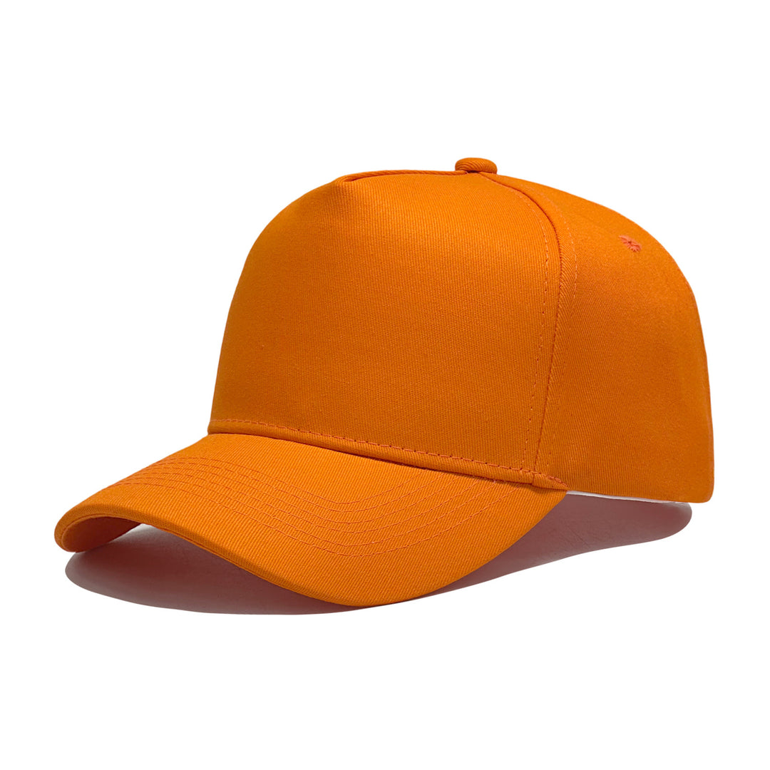 Women’s sporty cap made of breathable material Bowlift