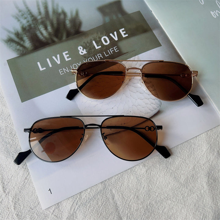Vintage-Inspired Aviator Sunglasses Bowlift