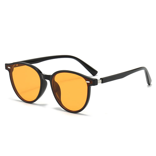 Retro-Inspired Round Frame Sunglasses
