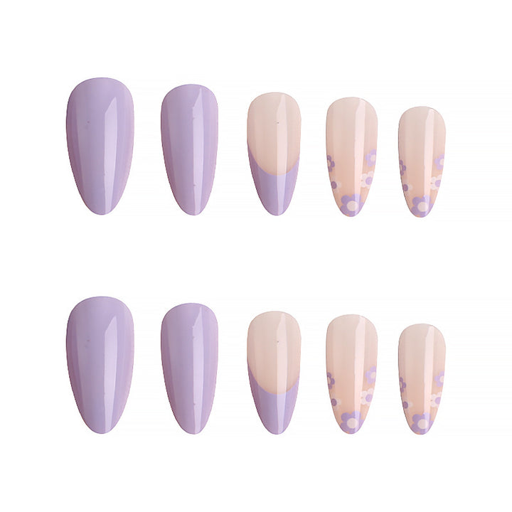 Elegant artificial nails with modern accents Bowlift