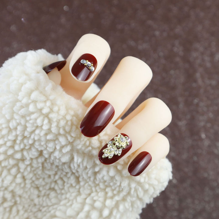 Elegant Ombre Nail Tips Bowlift