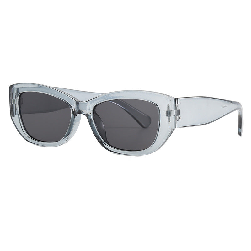 Women's fashionable Cat-Eye sunglasses made of sturdy plastic Bowlift
