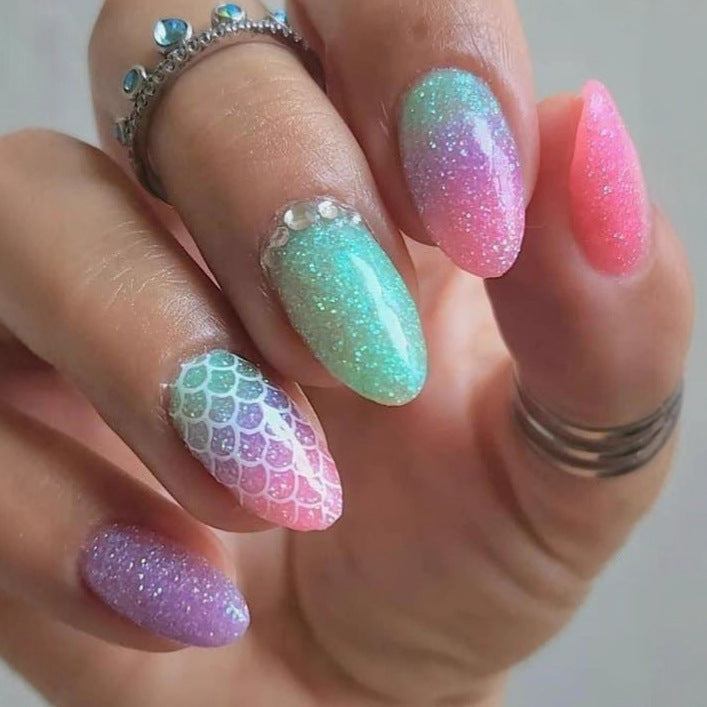 Artificial nails with floral 3D applications Bowlift