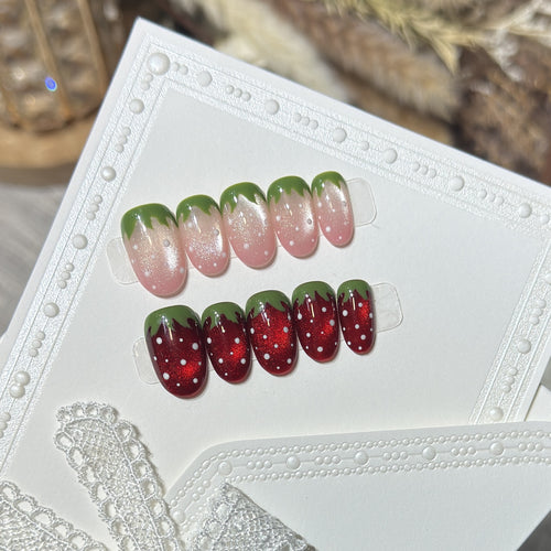 Artistic Strawberry Design Press-On Nail Set Bowlift