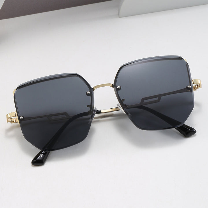 Women's geometric designer sunglasses with mirrored lenses Bowlift