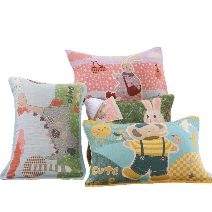 Women's pillowcase with loving bear design and checkered pattern Bowlift