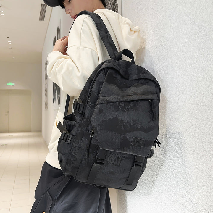 Multifunctional Backpack with Durable Design and Practical Storage Bowlift