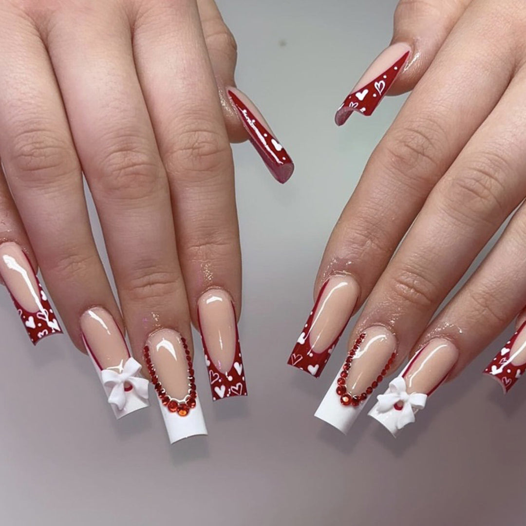 3D Heart-Accent Press-On Nail Art Extensions Bowlift