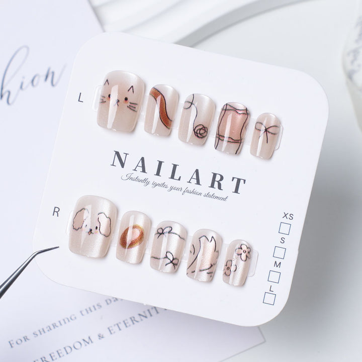 Artificial Nails in Stylish Ombre Design Bowlift