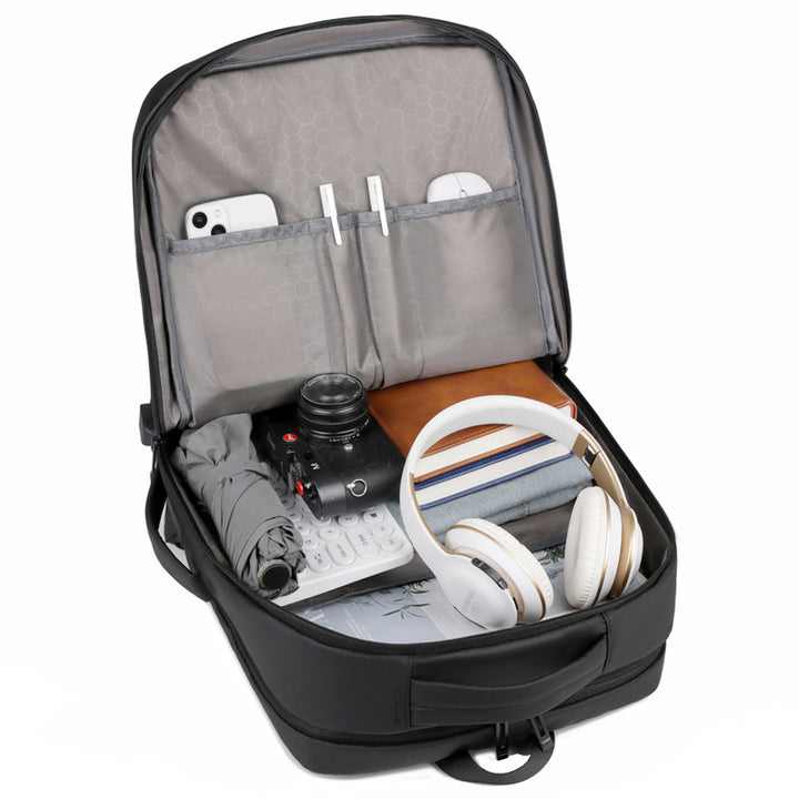 Elegant Laptop Backpack with Padded Compartment and Practical Organizer Bowlift