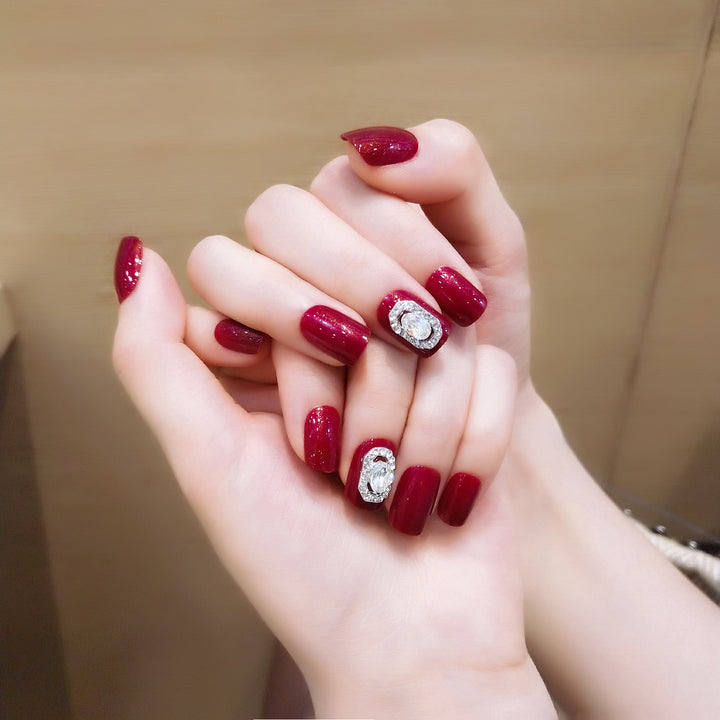 Festive Nail Art Press-Ons Bowlift