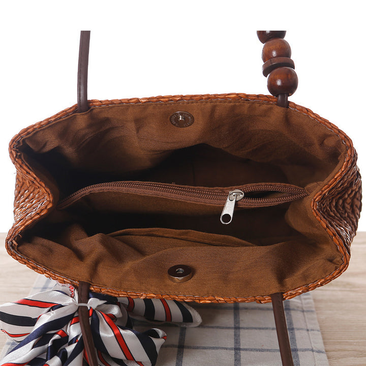 Elegant basket bag with trendy ribbon detail Bowlift