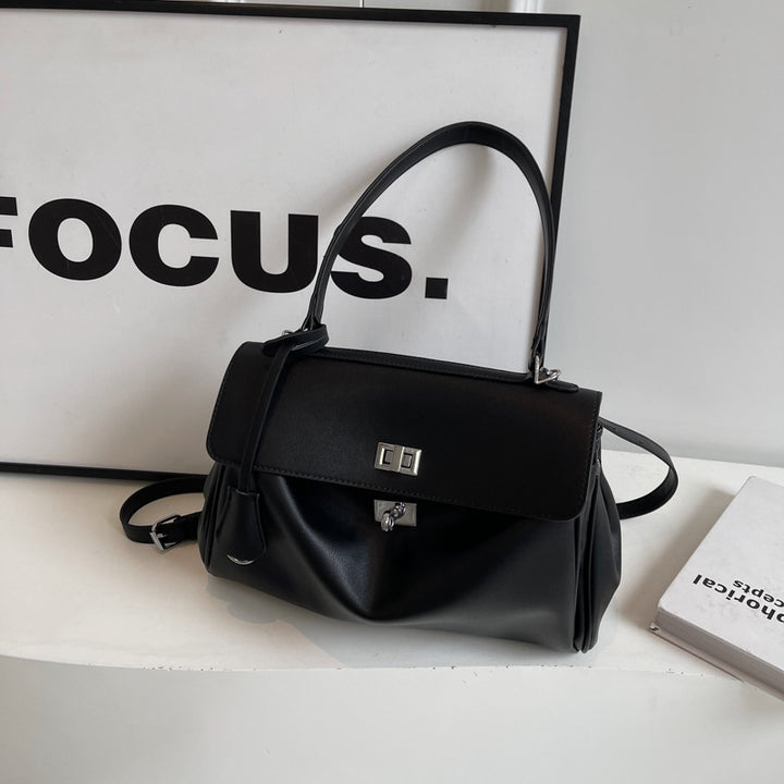 Handbag with Elegant and Modern Design Bowlift