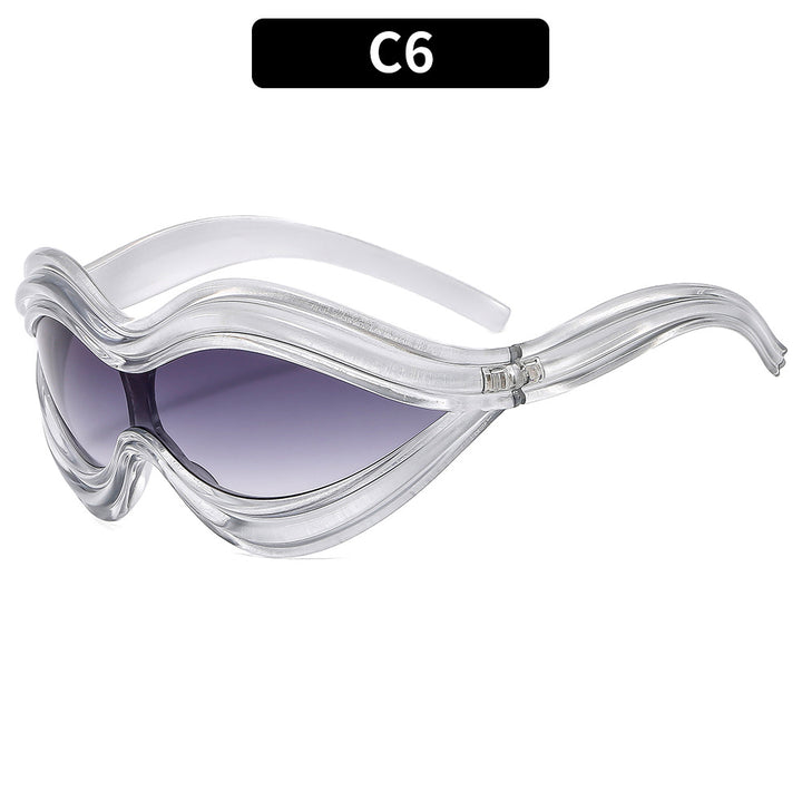 Fashion-Forward Retro-Inspired Wave Sunglasses