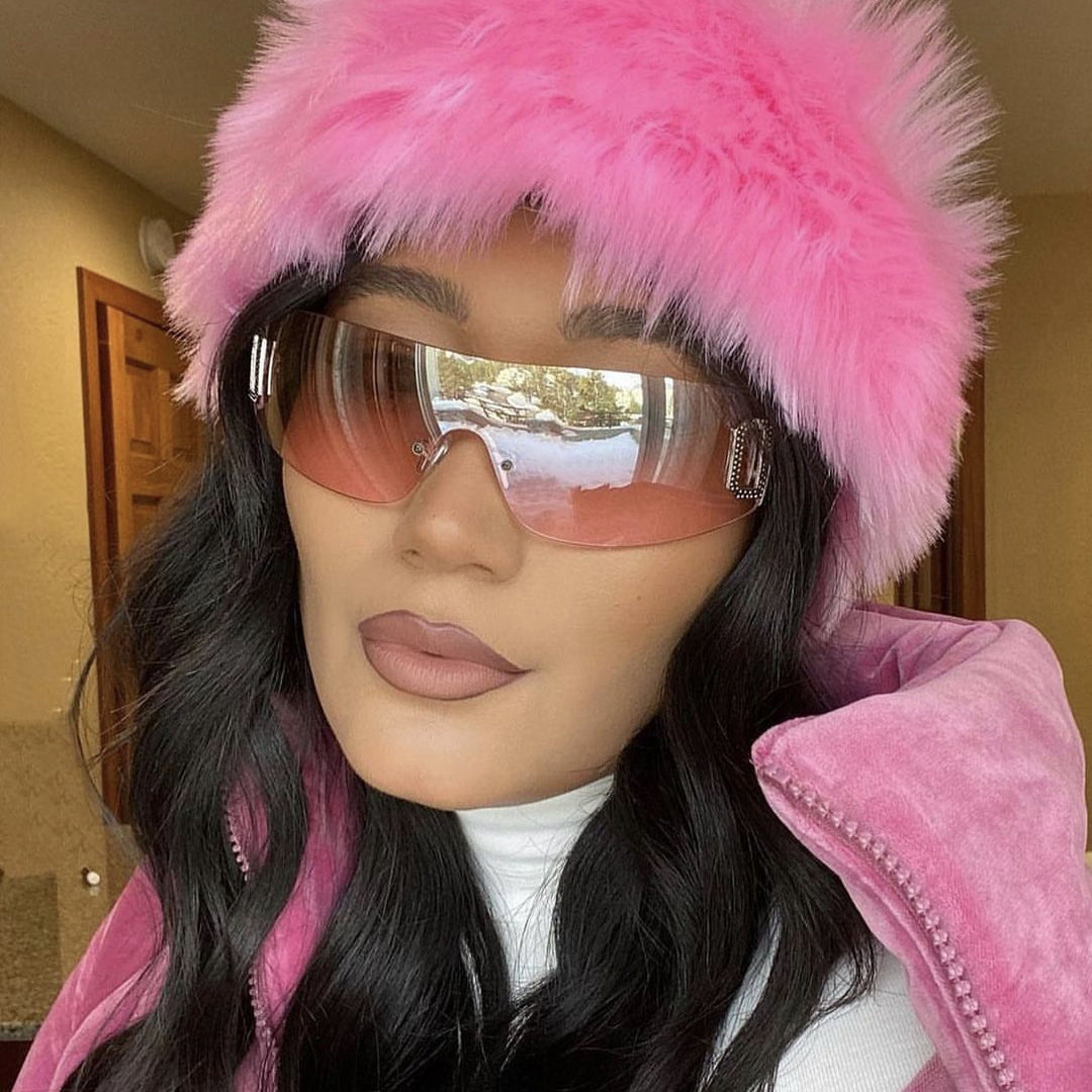 Ladies sporty fashionable sunglasses with elegant design and UV protection Bowlift