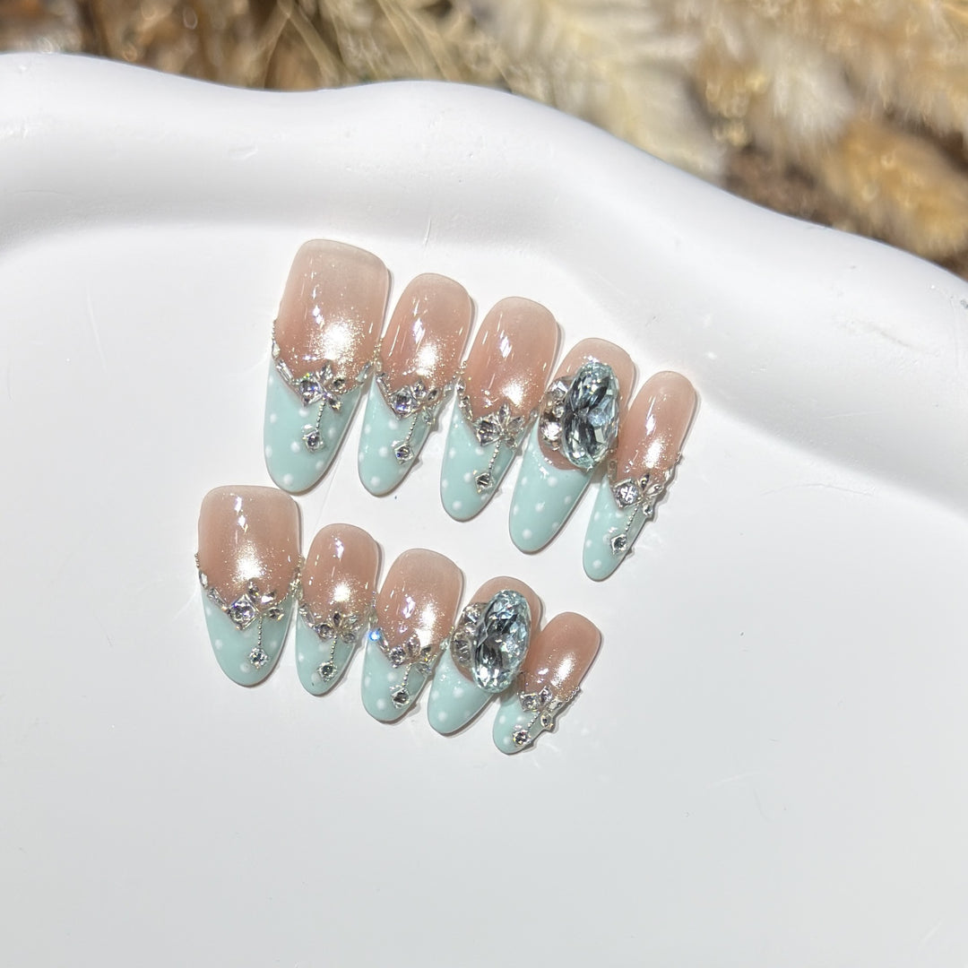 Elegant Decorative Press-On Nail Set with Gemstone Accents Bowlift