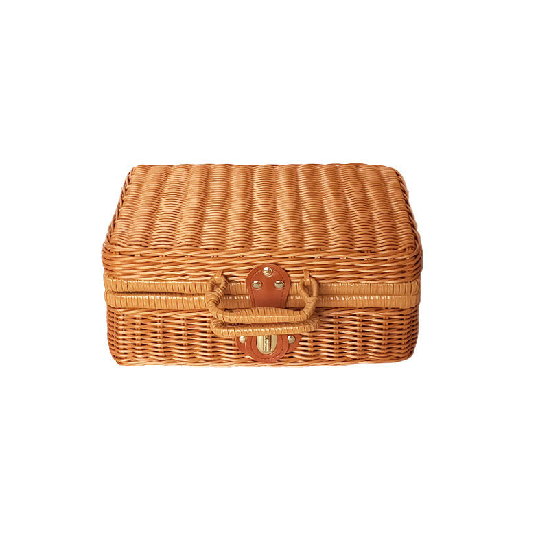 Woven Picnic Basket Bowlift