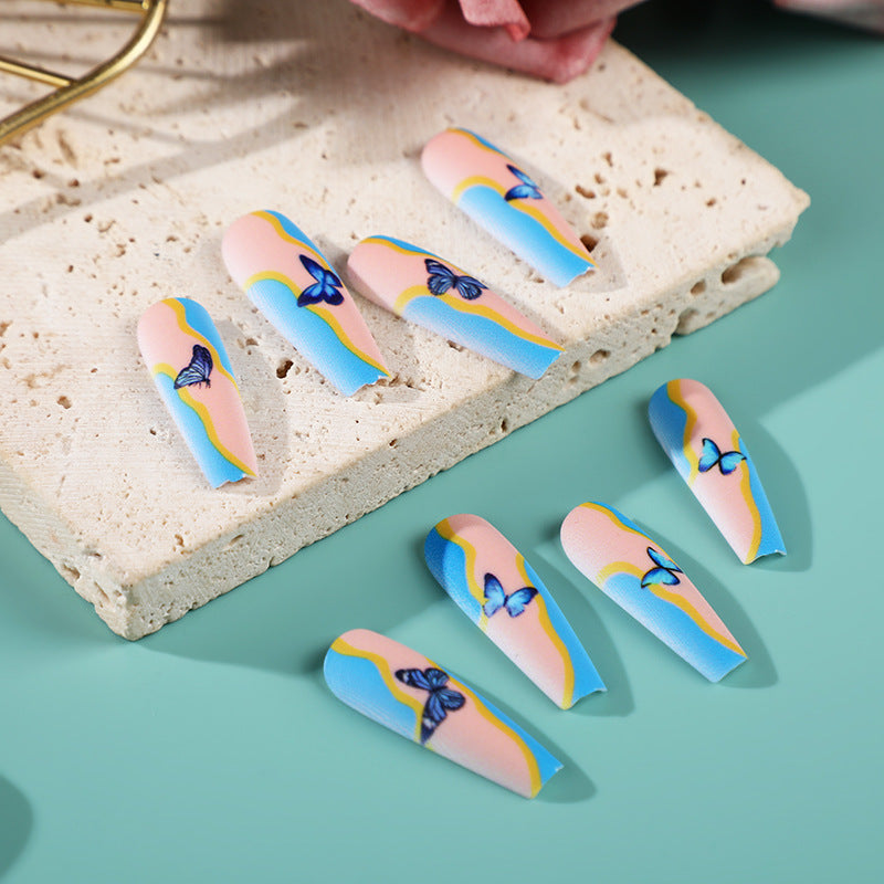 Artificial nails with creative floral designs Bowlift